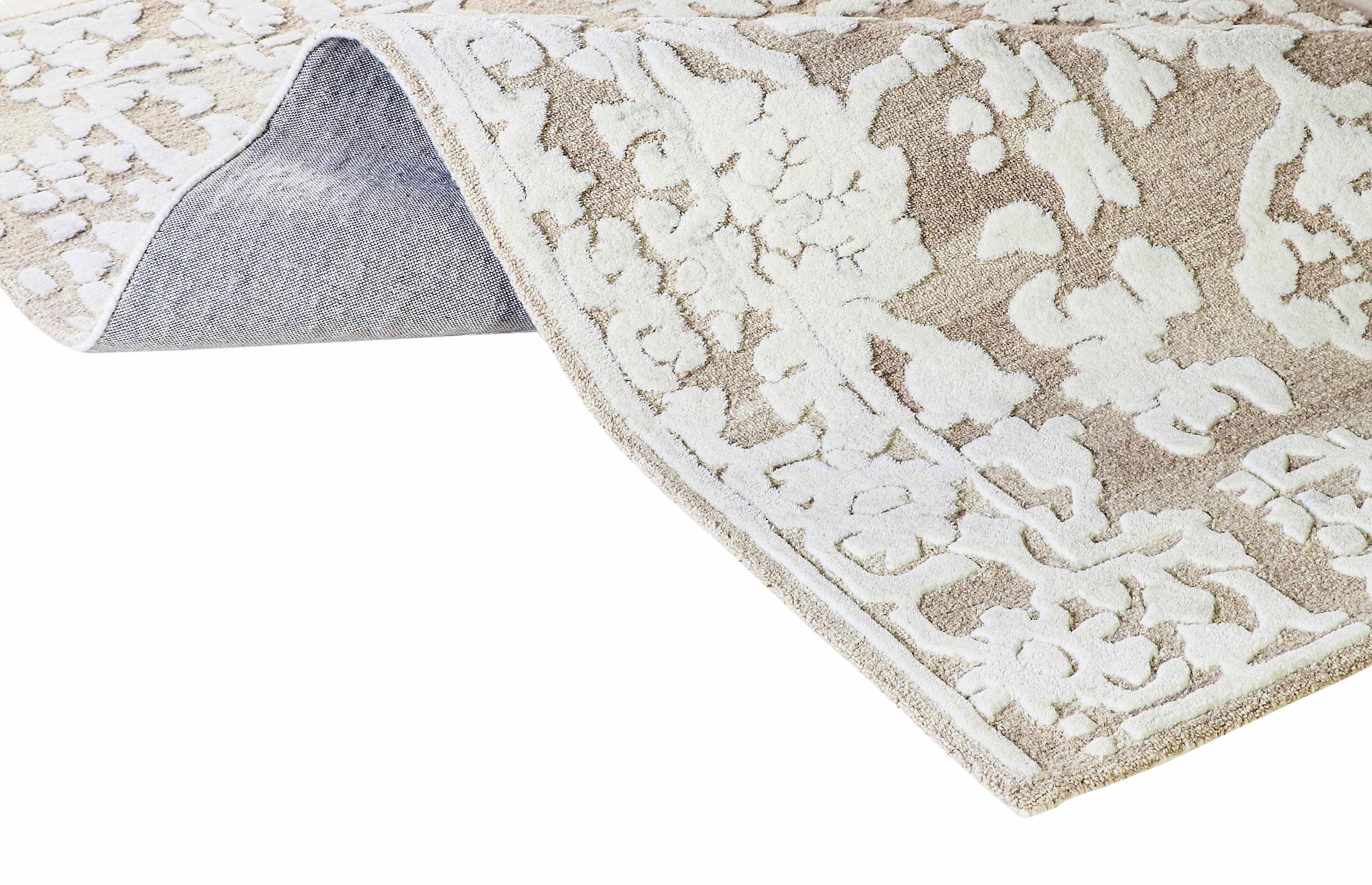 Conventional Wool Rug