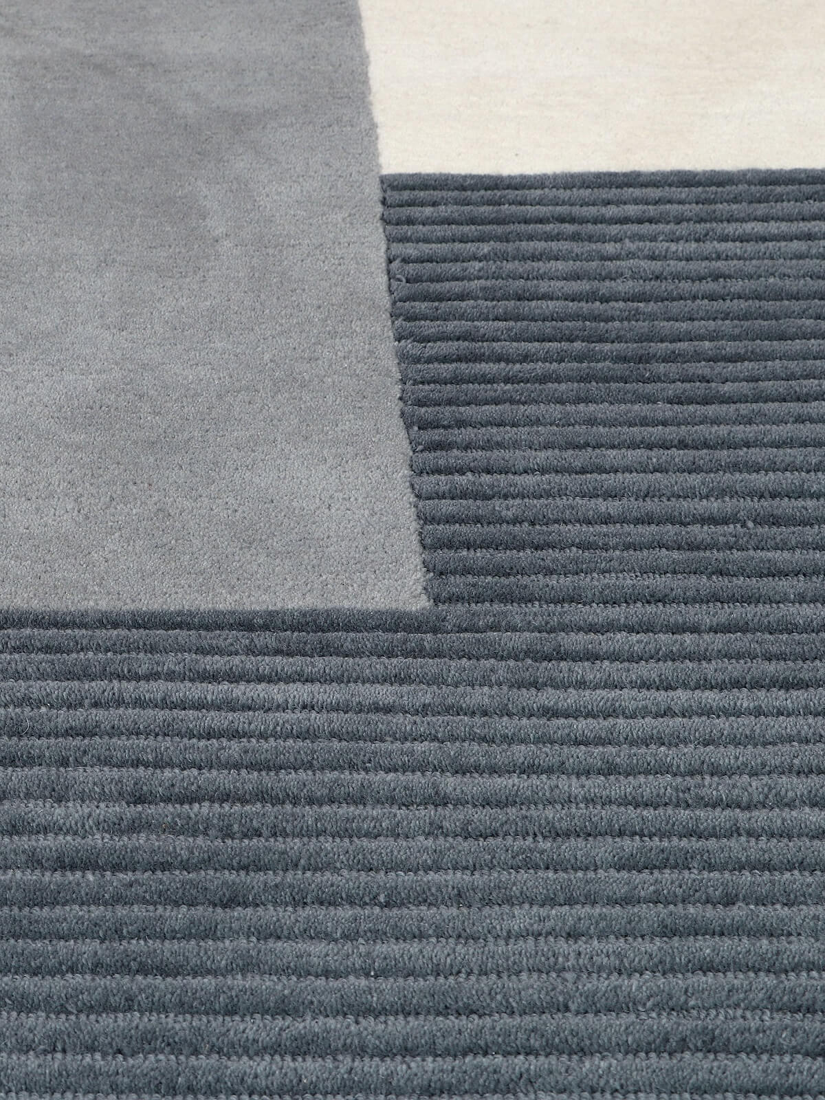 aristo hand tufted wool rug close up
