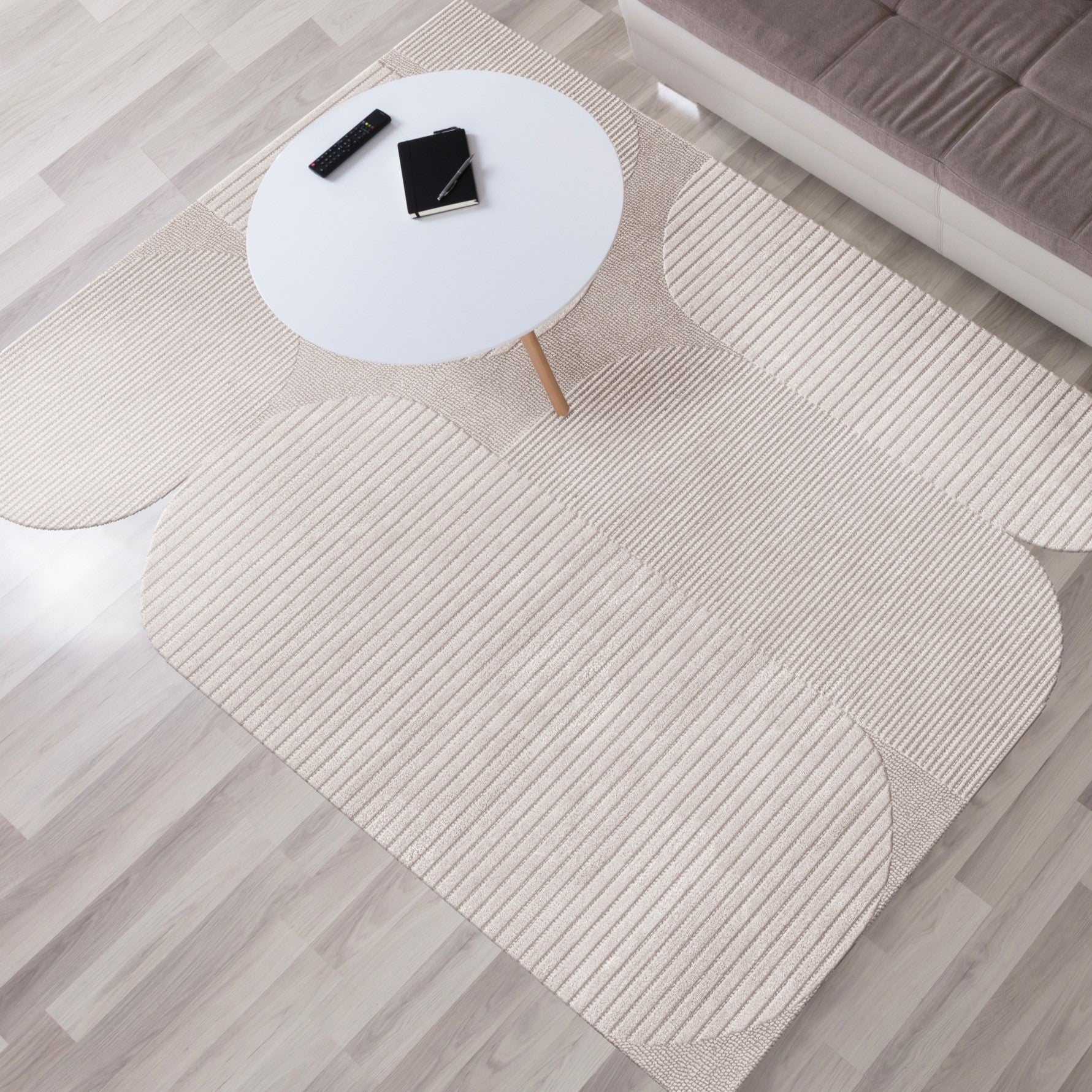 Silhouette Wool Rug - Off White