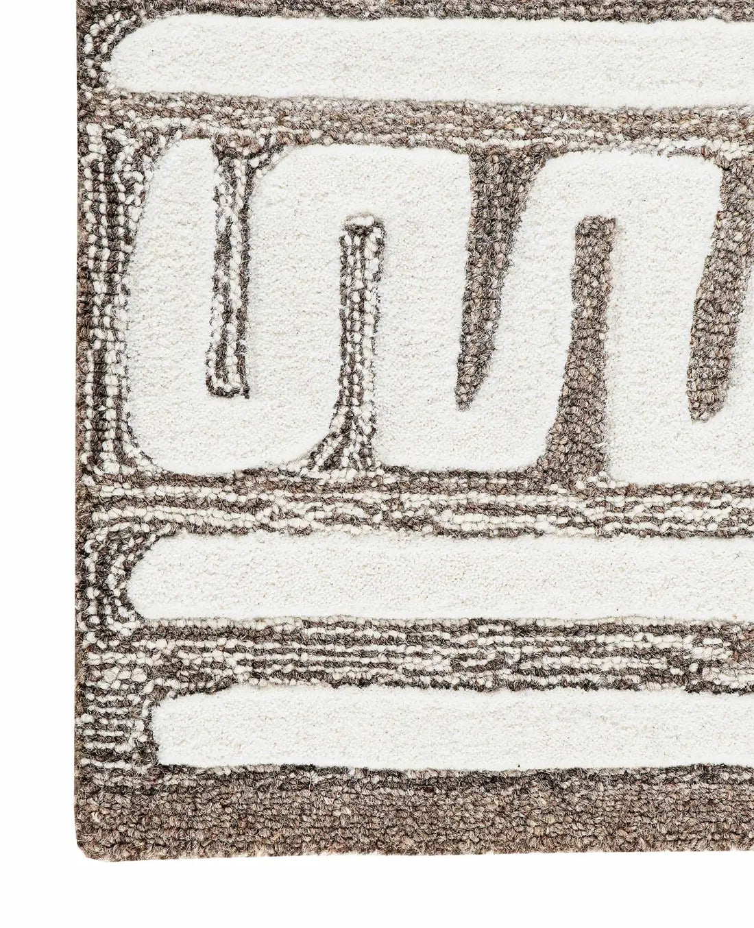 hand tufted wool rug corner