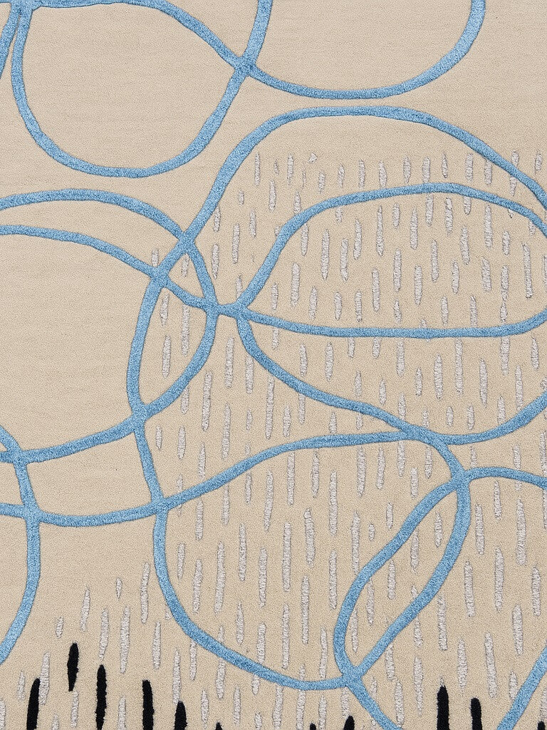 close view of hand tufted wool and viscose rug