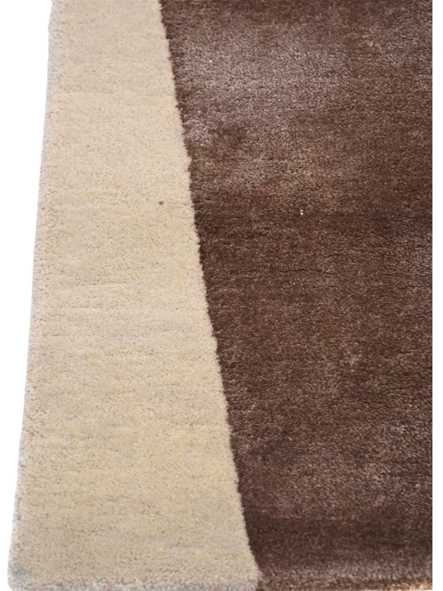 hand tufted wool rug close view