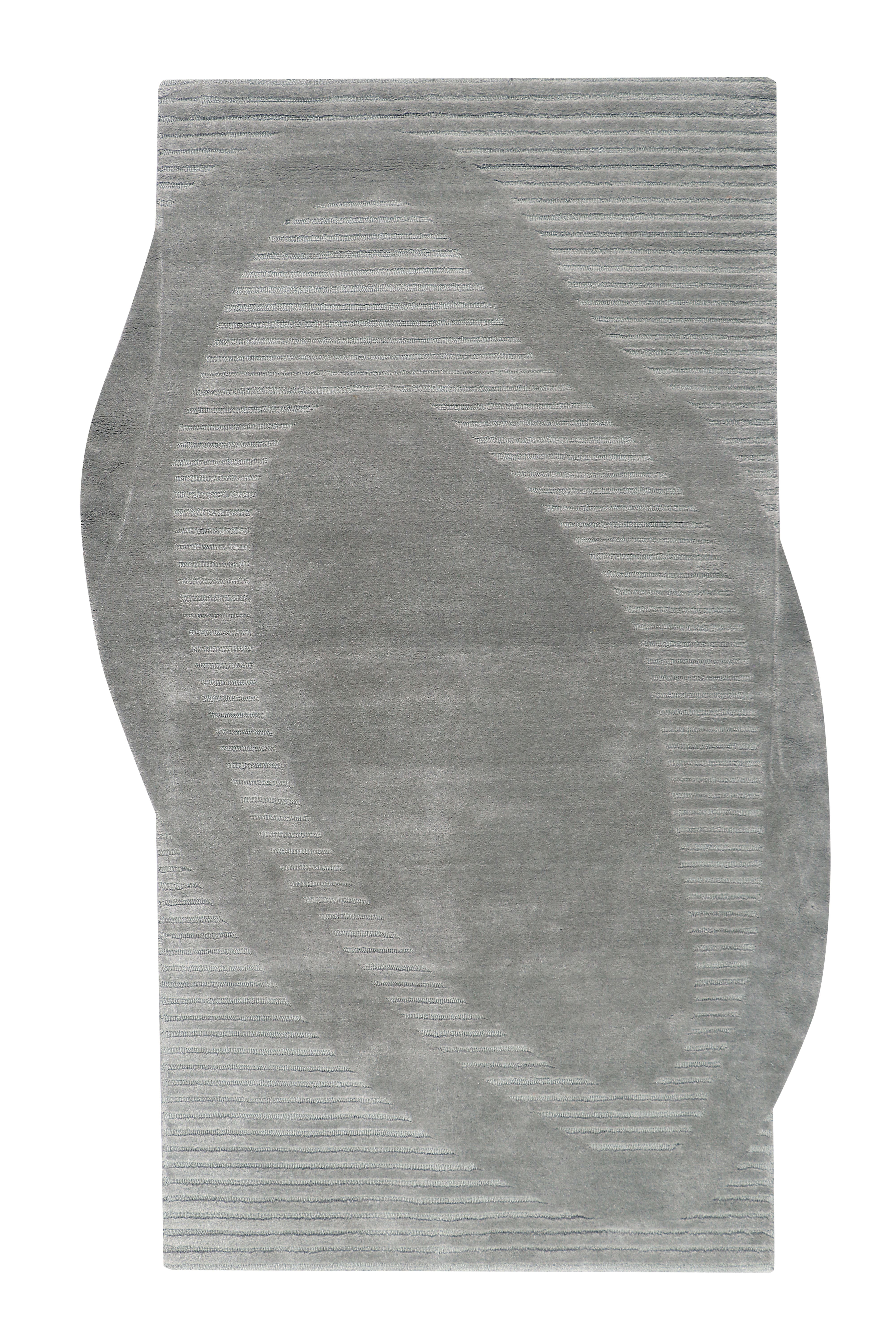 Uneven Wool Rug - Grey