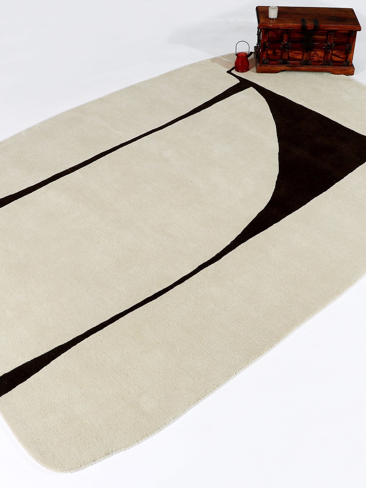 hand tufted wool area rug in beige